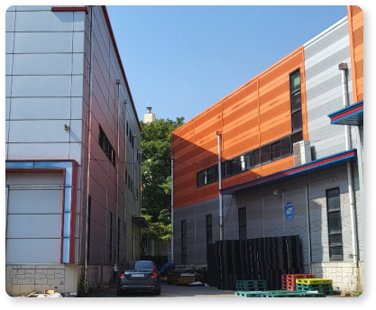 [경기도 광주 창고 1동, 2동, 3동]
경기도 광주시 초월읍 지월로 59번길-1
면적 : 1,525 m2